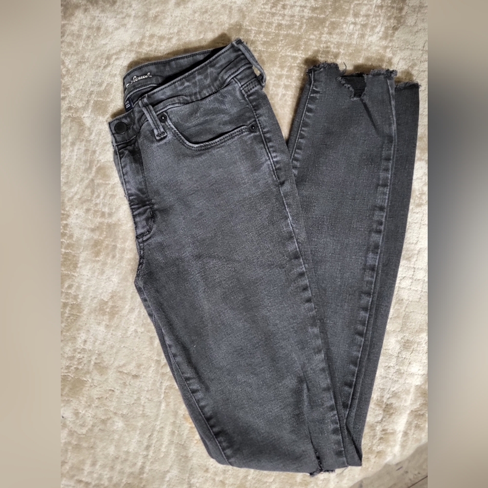 Universal Thread Jeans Black Skinny Distressed Size‎ 8 - Picture 8 of 8